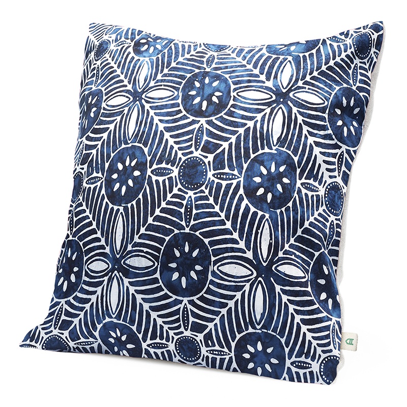 Batik | Handmade linen cushion 45x45