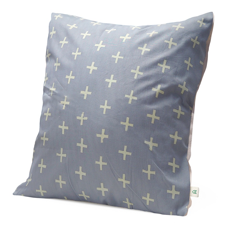 Cross | Handmade linen cushion 45x45