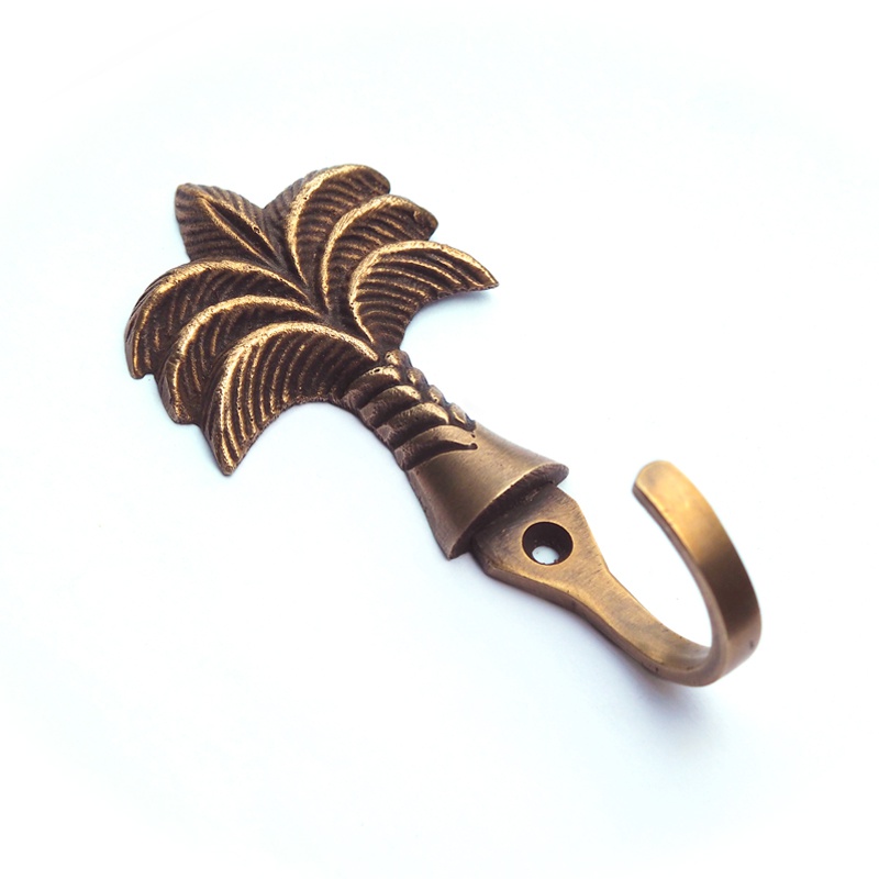 Palm tree hook | Medium brass hook